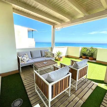 El Atico 1ªlinea De Playa Apartment Estepona