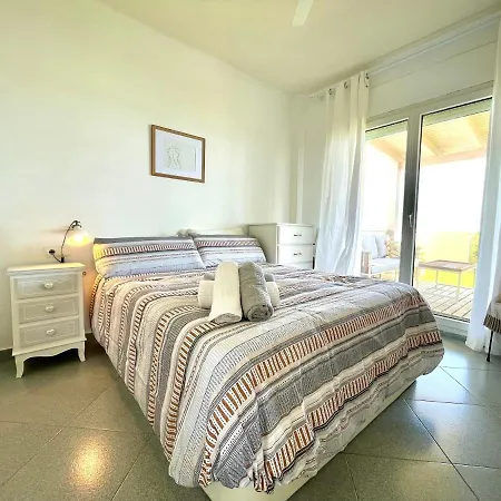 El Atico 1ªlinea De Playa Apartment Estepona